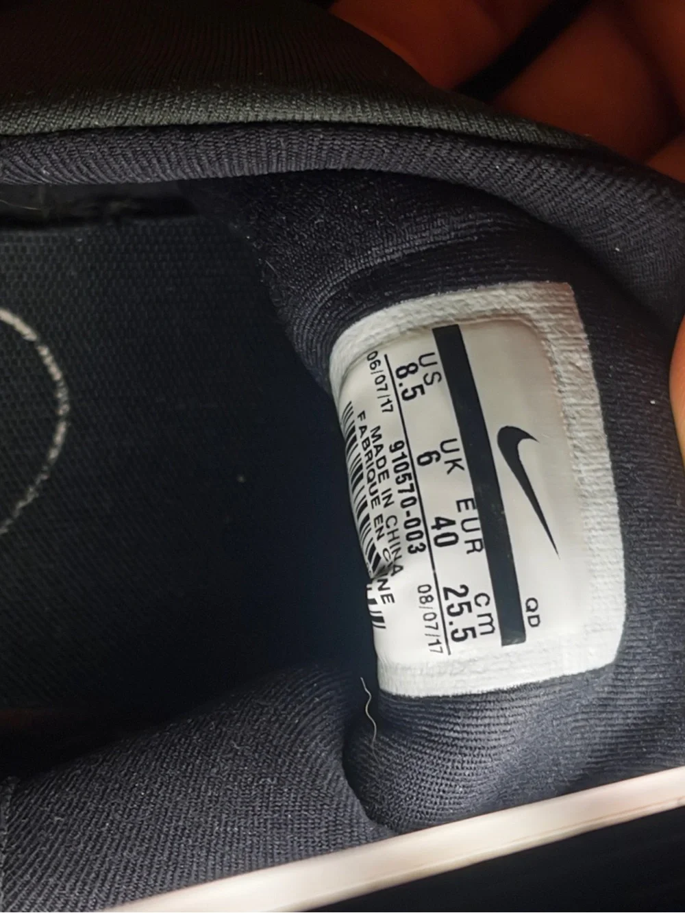 Nike Presto Fly SE Black White running shoes (size 8.5)